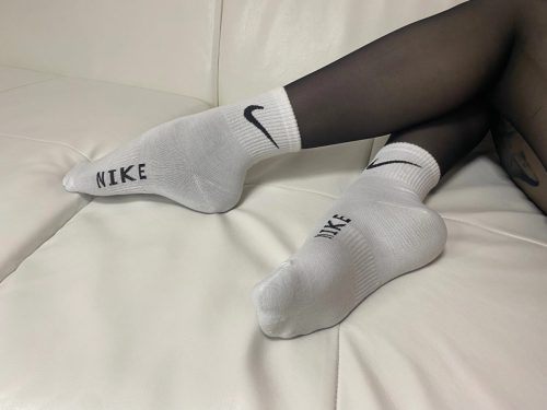 Красивый футфетиш с Лисичкой