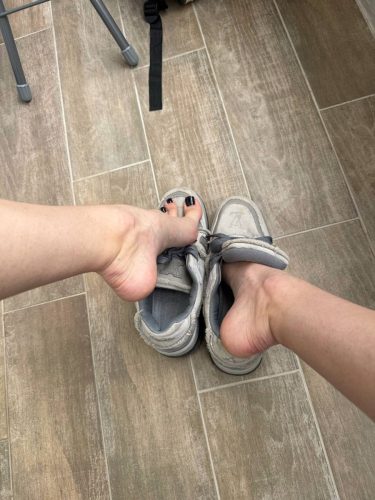 Ножки фут фетиш модели @Naitia_FeetGallery