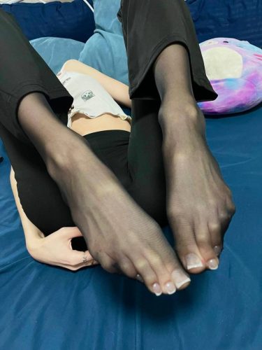 Ножки фут фетиш модели @Naitia_FeetGallery