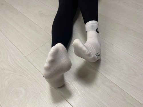 Красивый футфетиш с Лисичкой