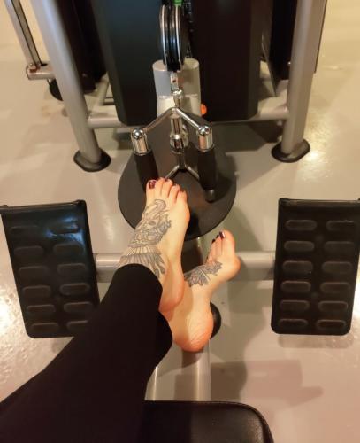 Ножки Misery for Ann – footmodels.top